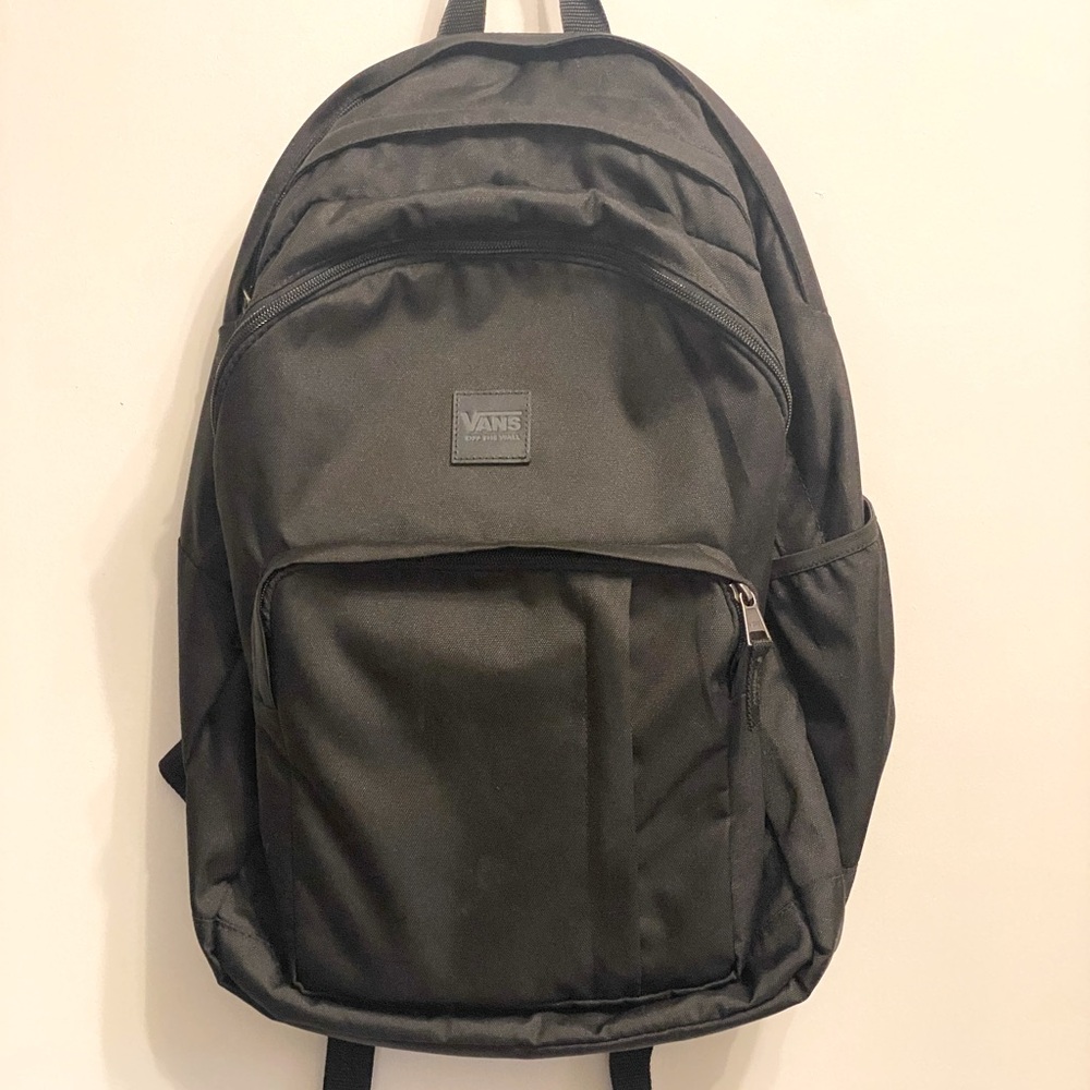 EUC vans black backpack like new